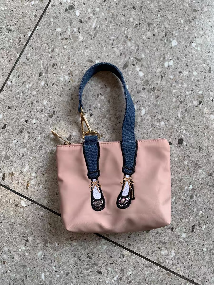 حقيبة هاتف نسائية عصرية مطرزة، - مراجعة Women'S Accessories Wallet وسعره