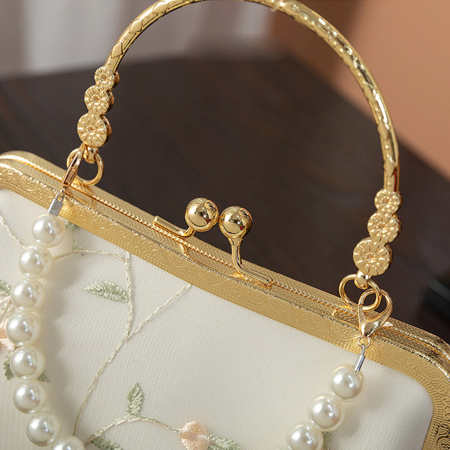 حقيبة يد مطرزة Vintage للنساء  - مراجعة Women'S Accessories Purse وسعره