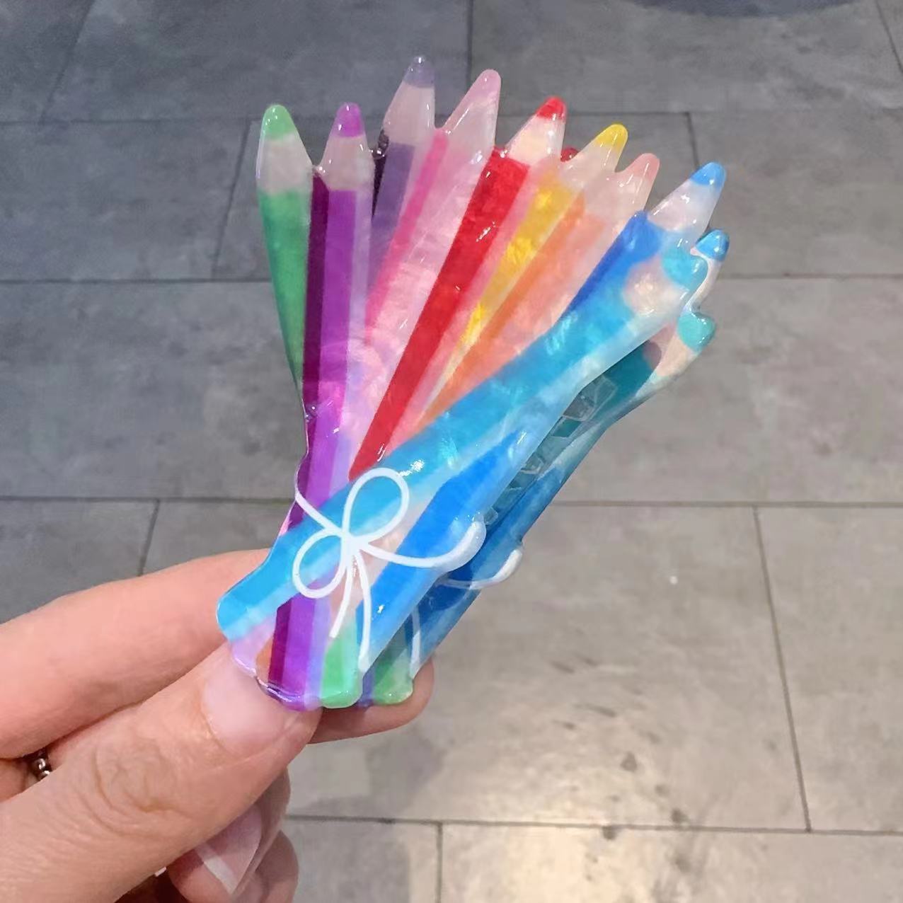 مشبك مسك فرشاة ملونة ، دبوس شع - مراجعة Women Accessories Bouquet وسعره