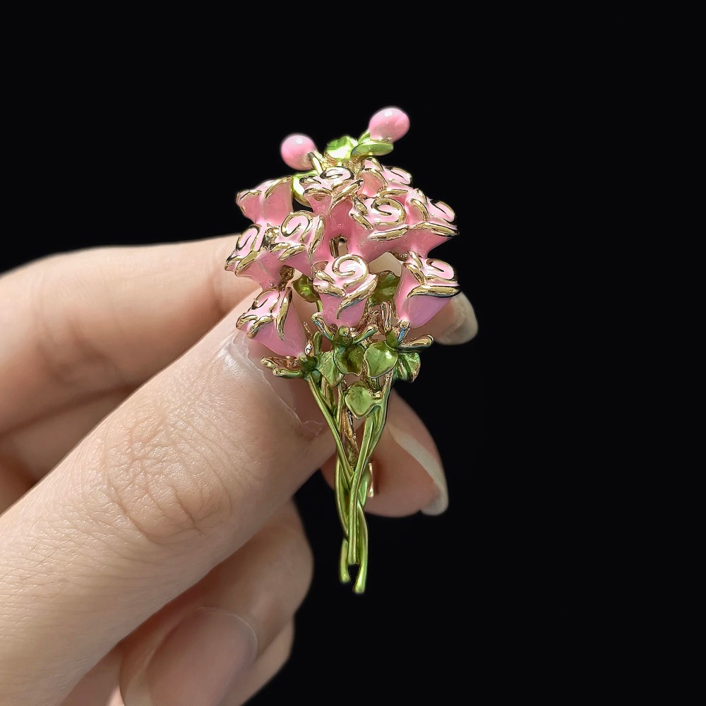 دبابيس زهرة الورد المطلية بالم - مراجعة Women Accessories Bouquet وسعره