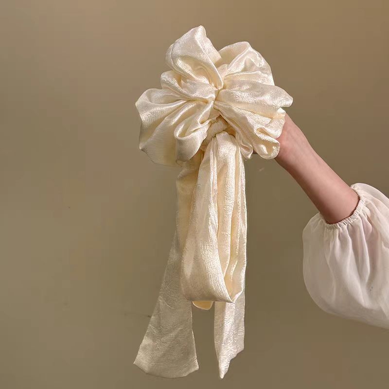 مجموعة ربطات شعر على شكل فيونك - مراجعة Scrunchie Satin Set وسعره